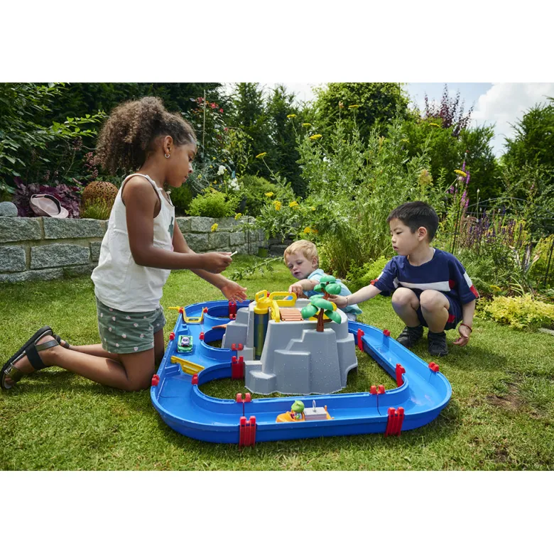Aquaplay Water Track, Mountain Lake