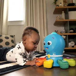 BABY Einstein 4-in-1 Crawl & Chase Pal, Go Opus Go™