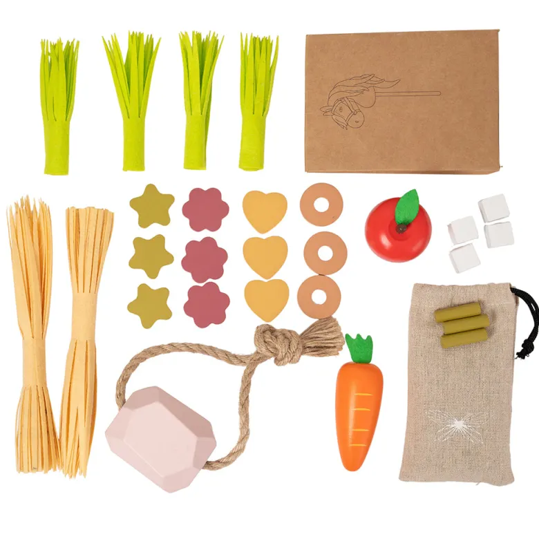 By Astrup Feeding Set for Hobby Horses