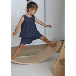 Curve-Lab, Gyngehest, Perfect Arc Balance Board, and Swing Module – Beech