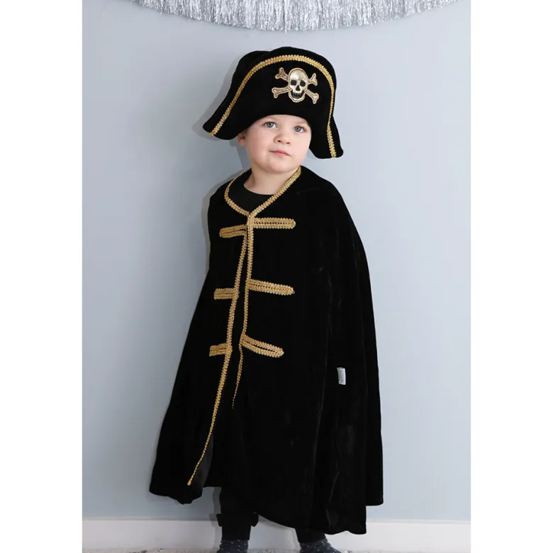 Den Goda Fen Costume, Pirate Hat and Cape - Ages 3-8 Years