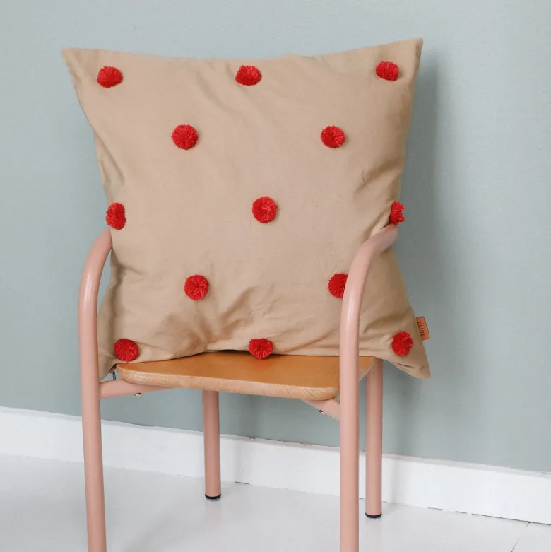 ferm Living Pillow, Dot Tufted - Camel/Red
