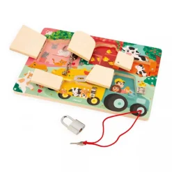 Janod Lock Board, Farmyard