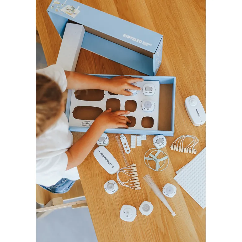 Kidyelec-Starter – Experiment Set on Electricity and Power – 11 Pieces