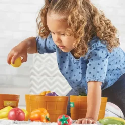 Learning Resources, Learn About Colors – Sorting Set with Vegetables and Fruits
