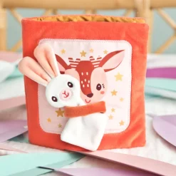 Lilliputiens Activity Book, Stella, Where is the Snuggle Cloth?