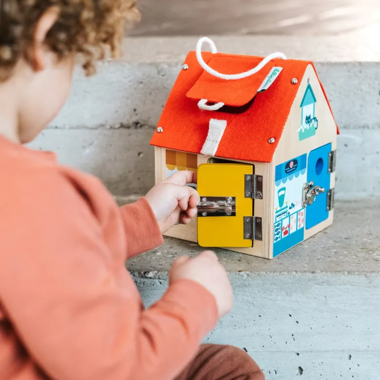 Lilliputiens Activity House – Open and Close