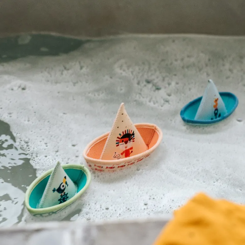 Lilliputiens Bath Toy Set, 3 Jungle Boats