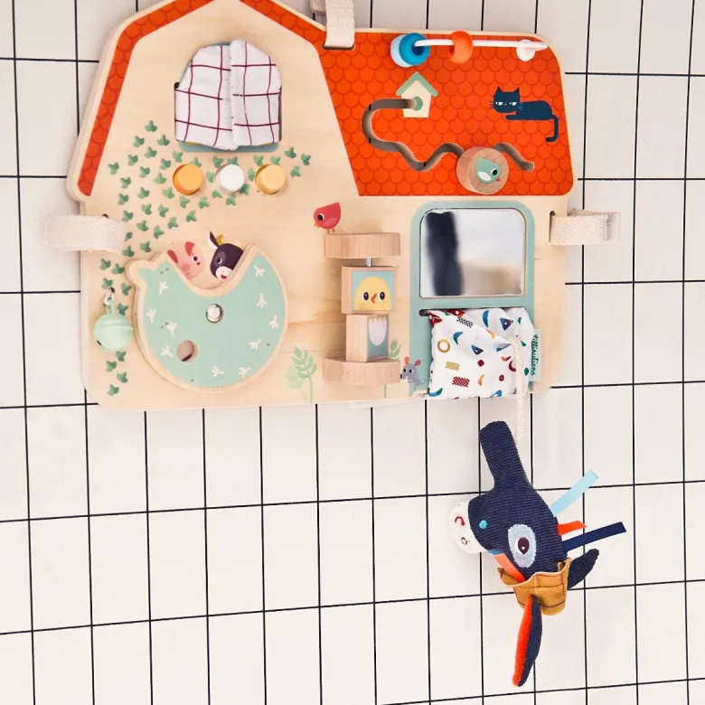 Lilliputiens Wooden Activity Panel, Farmyard