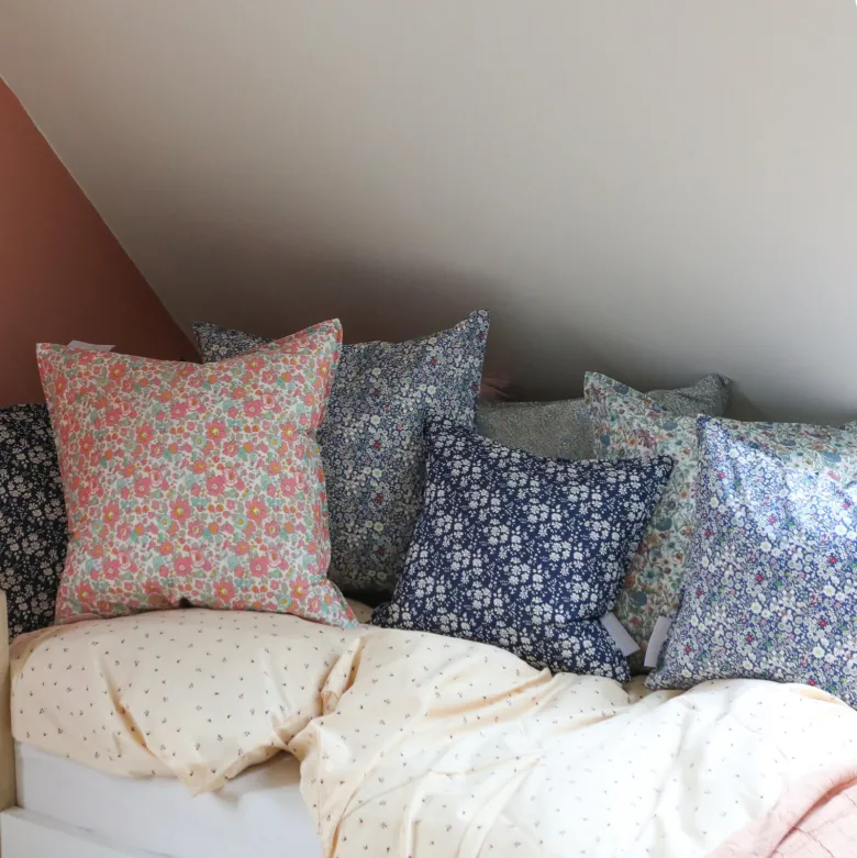 Lirum Larum Leg Mini, Liberty Cushion, 50 x 50 cm - Savannah