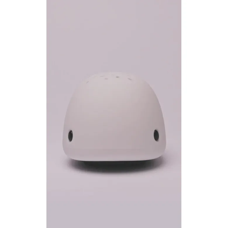 Little L. LED Night Lamp/Projector with Remote Control and 7 Light Settings - Wilda Whale