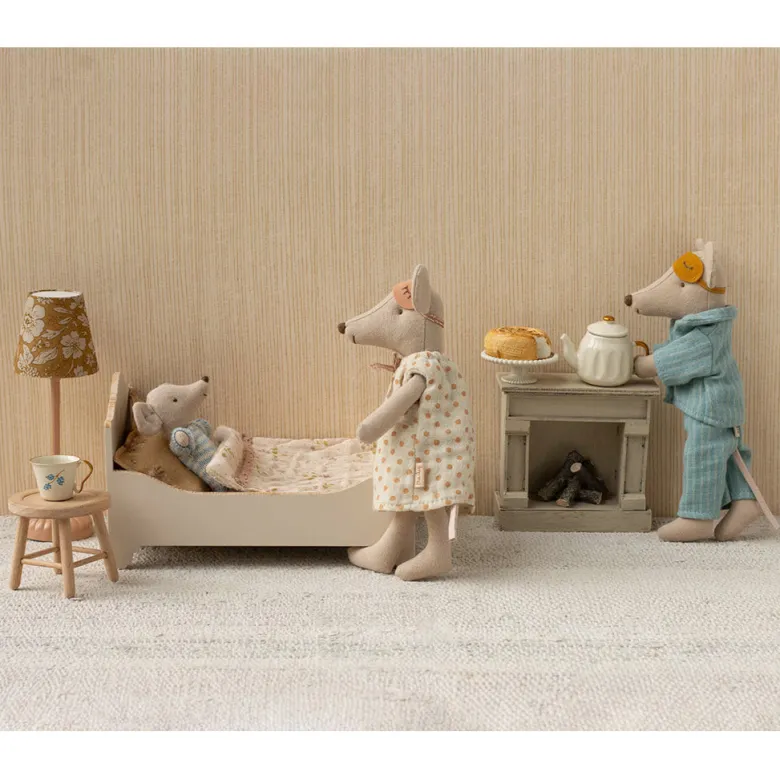 Maileg doll accessory, Mouse bed – Off-white