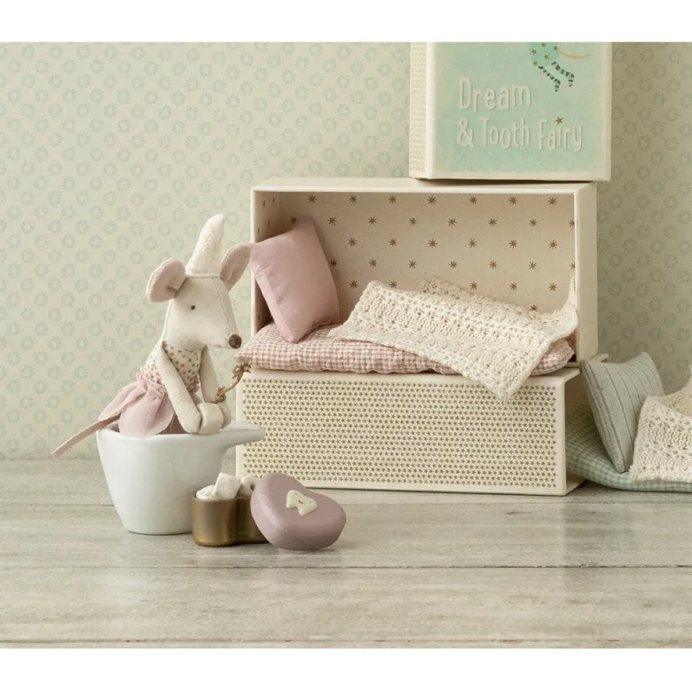 Maileg tin for milk teeth, Small Tooth Box - Heather