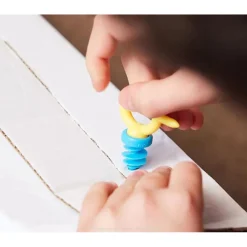 Makedo Discover: Creative Tools and Accessories for DIY Cardboard Projects
