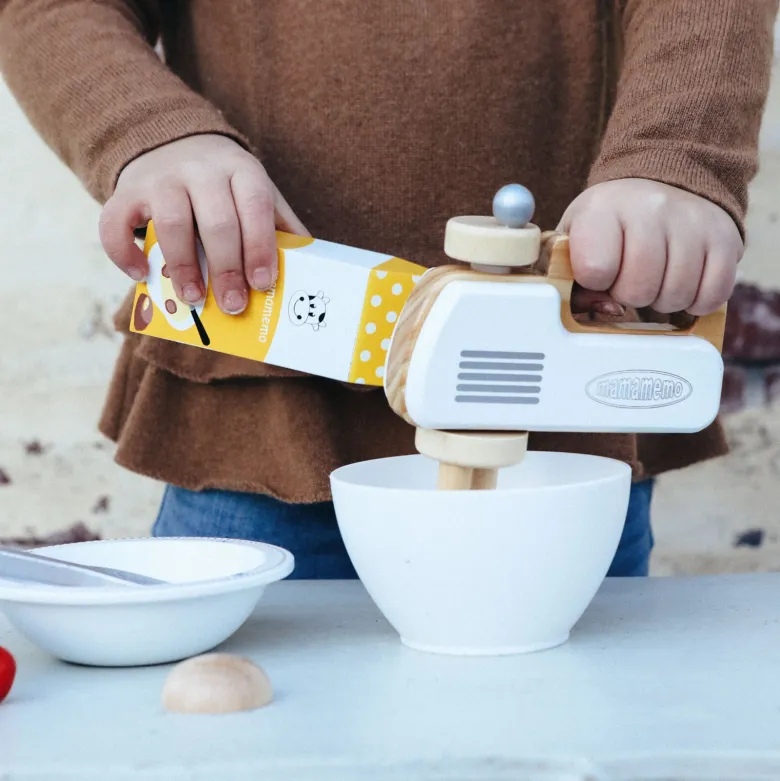 MaMaMeMo Wooden Play Food, Hand Mixer - White