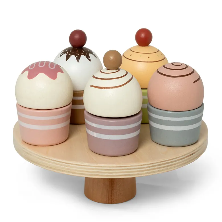 Mamamemo Wooden Play Food, Cupcakes on Cake Stand