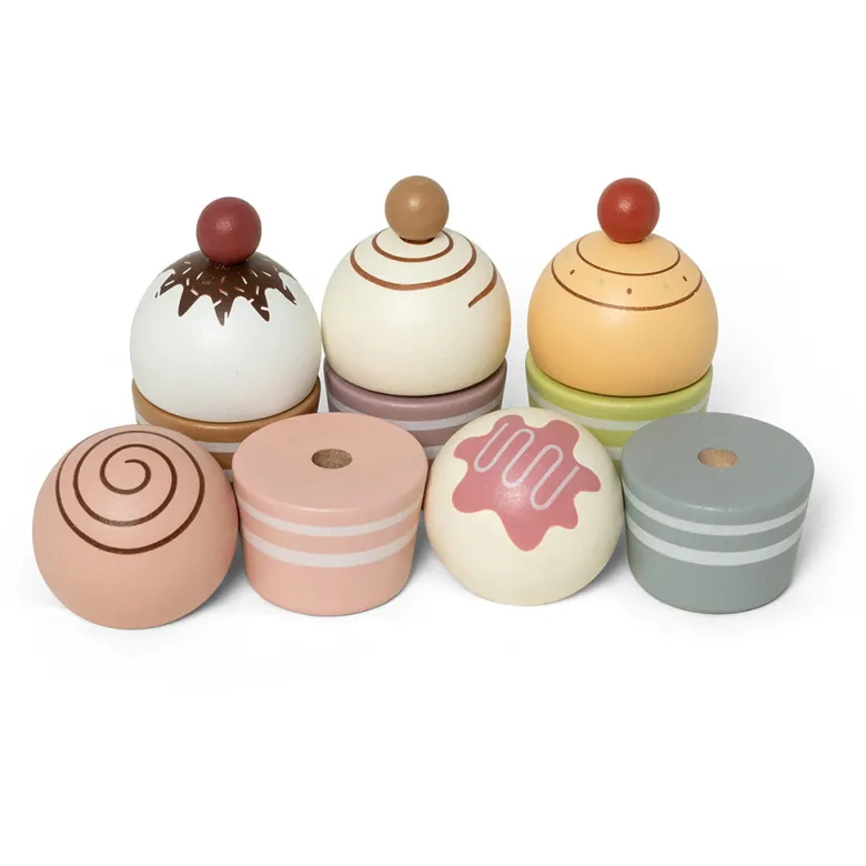 Mamamemo Wooden Play Food, Cupcakes on Cake Stand