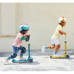 Micro Hjelm, 3D Scootersaurus – Size M (Ages 5–8)