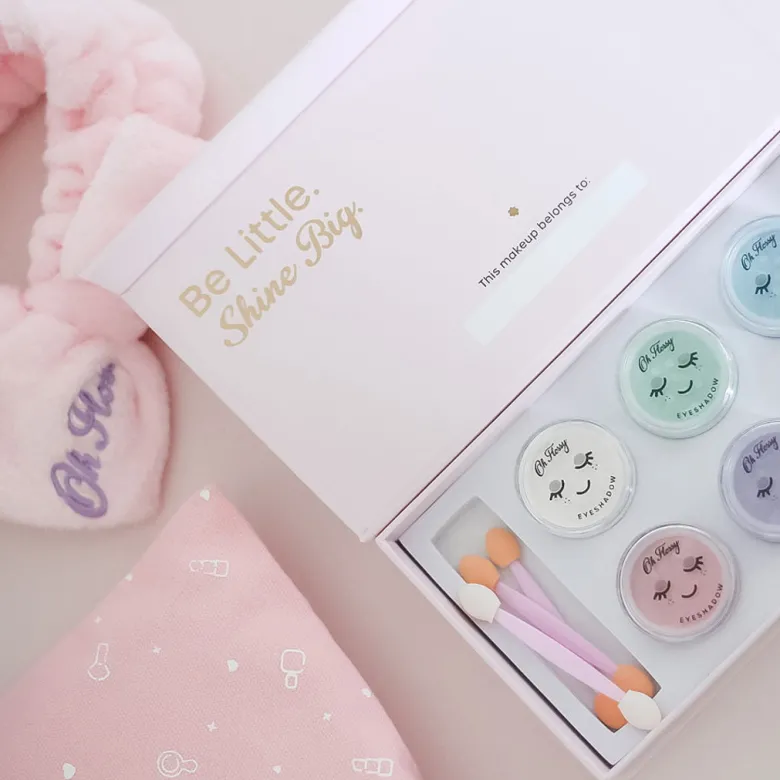 Oh Flossy Deluxe Makeup Set for Kids
