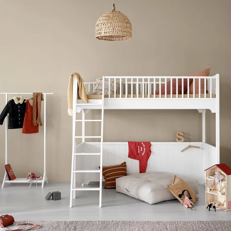Oliver Furniture Classic Seaside High Bed