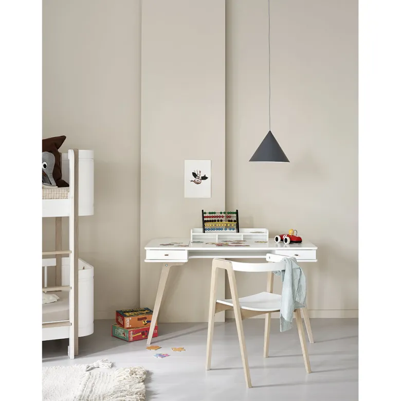 Oliver Furniture Wood armstol