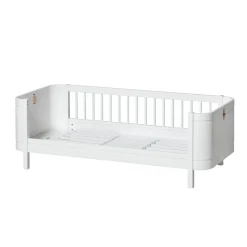 Oliver Furniture, Wood Mini+ Junior Bed - White