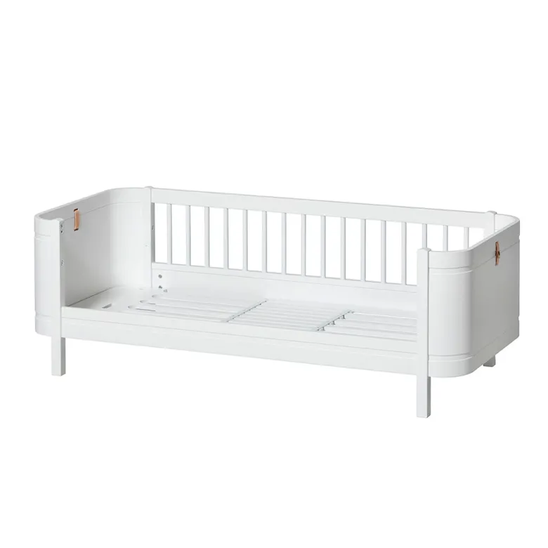 Oliver Furniture, Wood Mini+ Junior Bed - White