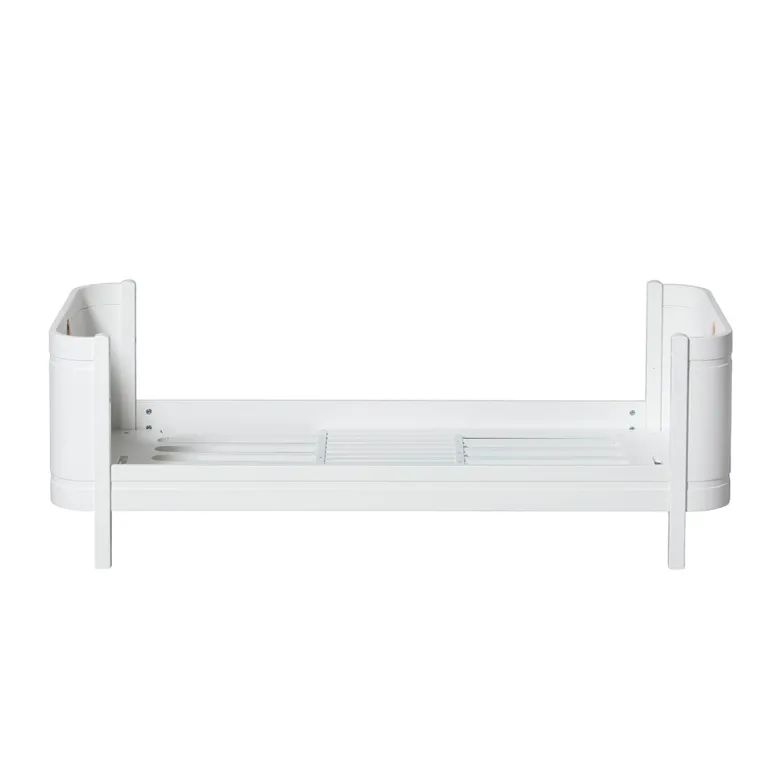 Oliver Furniture, Wood Mini+ Junior Bed - White