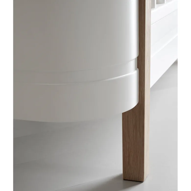 Oliver Furniture, Wood Mini+ Crib including Junior Kit – White/Oak