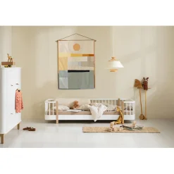 Oliver Furniture, Wood Original, Floor Bed – White/Oak