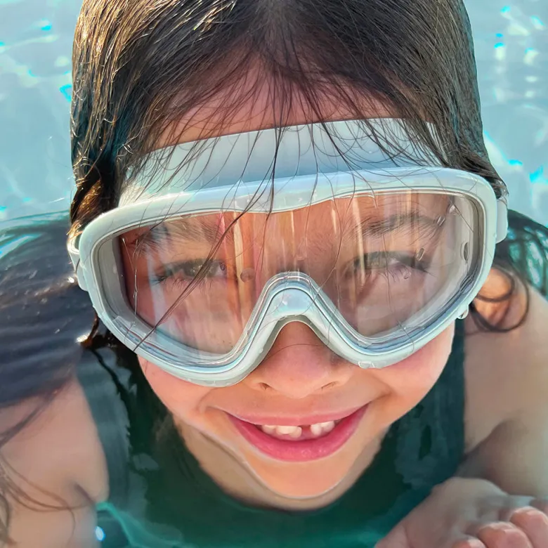 Petites Pommes Swimming Goggles, Ages 3-8 - Lemon