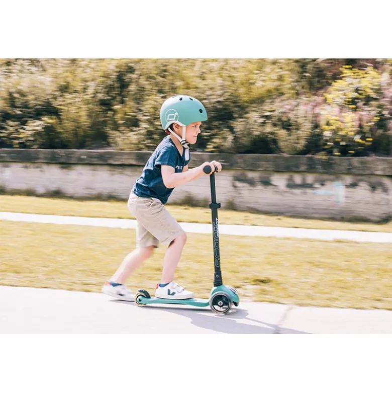 Scoot and Ride Highway Kick 3, Children's Scooter with LED Wheels - Forest
