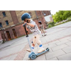 Scoot and Ride Highway Kick 3S, Kick Scooter – LED Forest