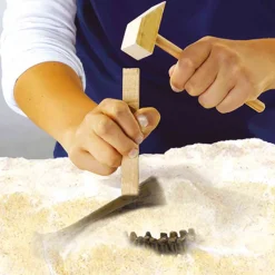 SES Creative, Explore, Excavation Kit – Triceratops and Skeleton