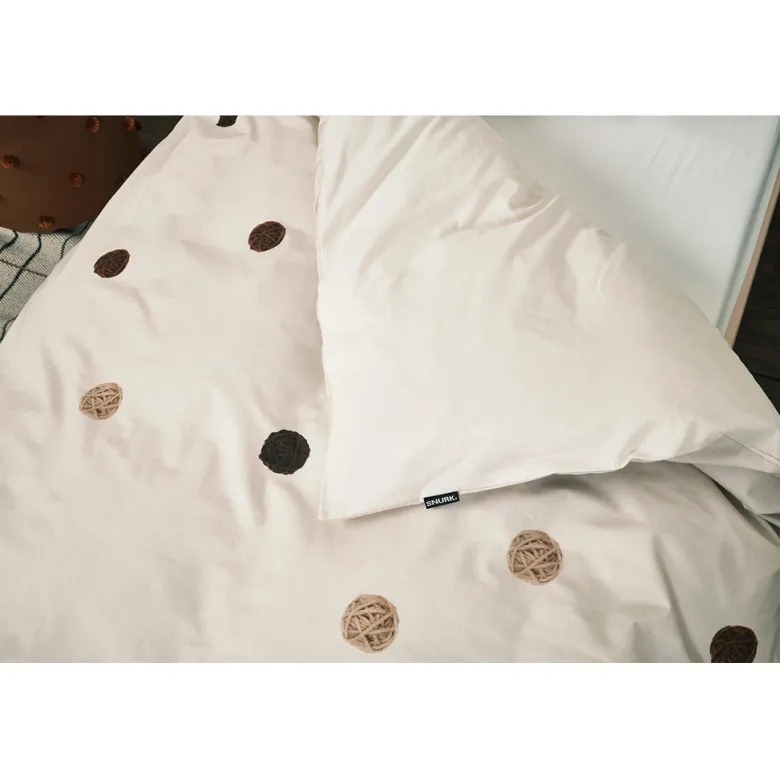 Snurk Organic Adult Bedding - Kitten Friends