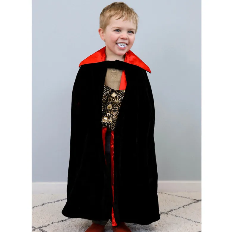 Souza Dracula Cape and Teeth, Size 4-8 Years