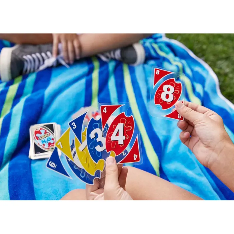 Uno Card Game, H2O to Go - Waterproof Edition