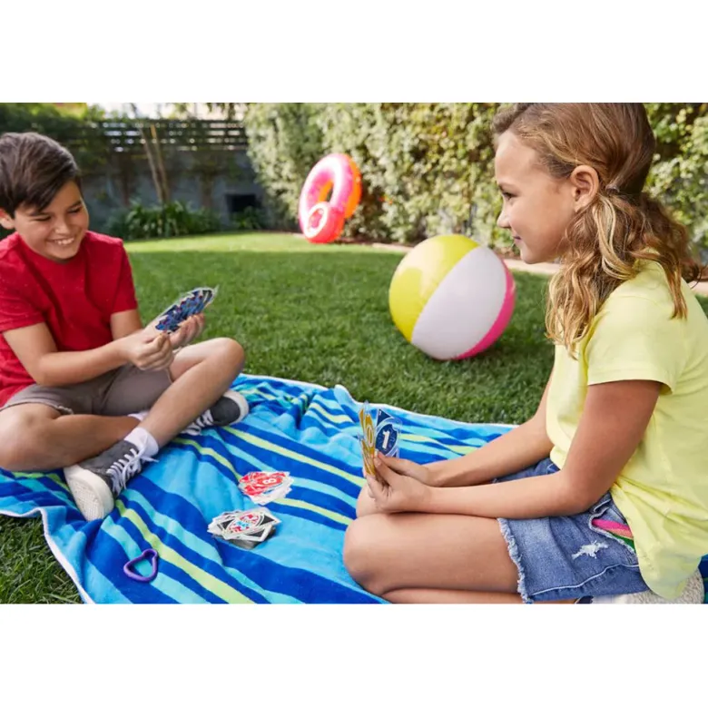 Uno Card Game, H2O to Go - Waterproof Edition