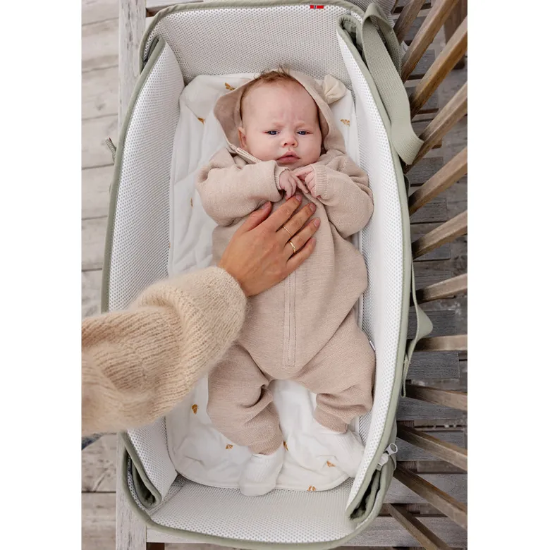 Voksi® Babylift Carry Me, Black/Cream