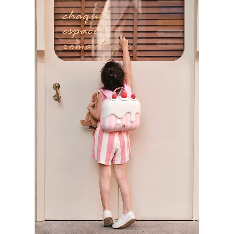 Zoy Zoii Backpack, Strawberry Cake